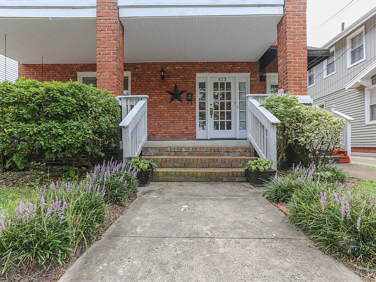623 Virginia Ave — Photo 6