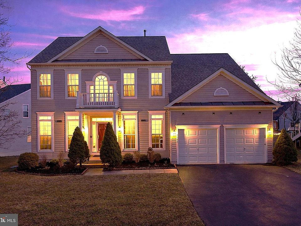 1st image of 2182 Oak Forest Dr