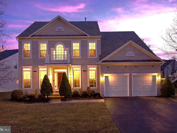 2182 Oak Forest Dr, Ellicott City, MD 21043