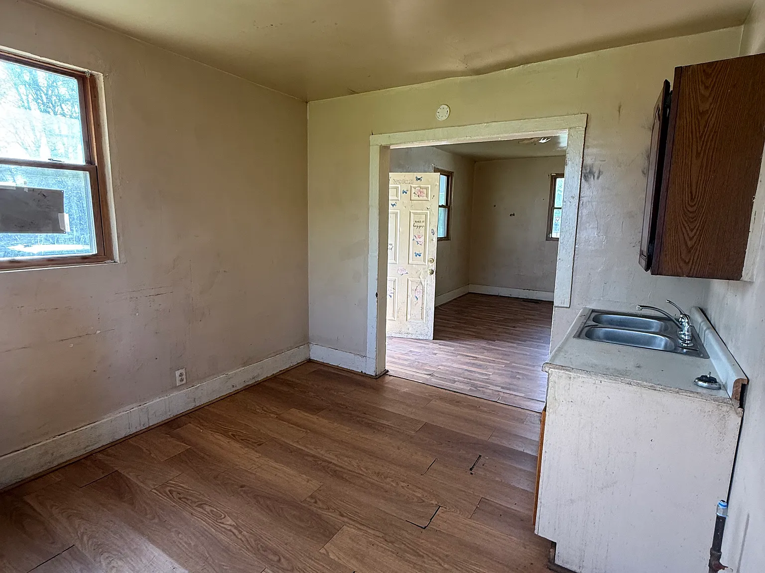 2 bed, $845 — Photo 4