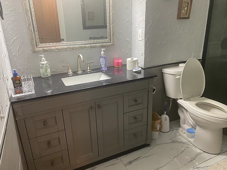 51 Island Way #705 — Photo 9
