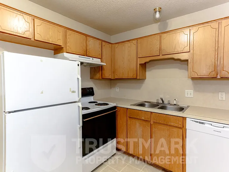 4501 Mattie Dr #B — Photo 8