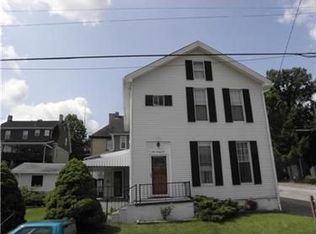 922 Chess St, Monongahela, PA 15063