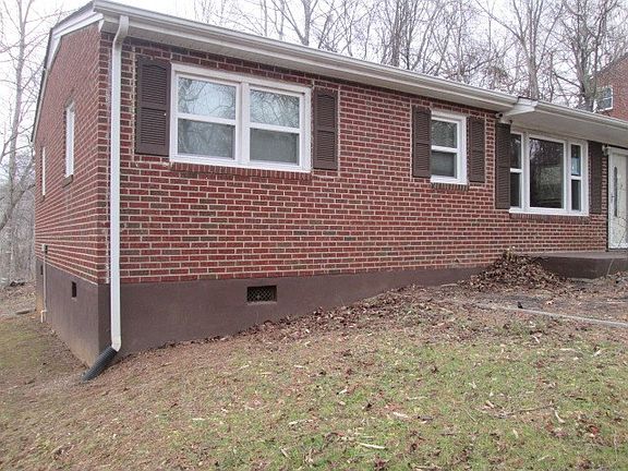 4th image of 114 Dudley Dr