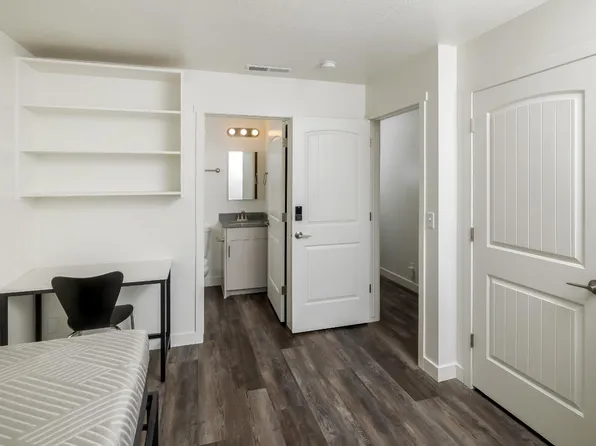 675 E 600 N APT 2, Logan, UT 84321