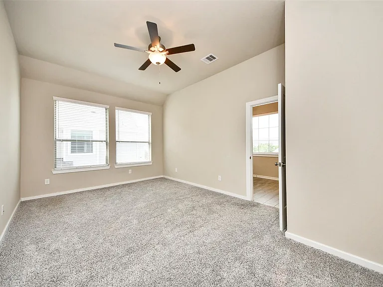 19623 San Angelo Park Dr — Photo 15