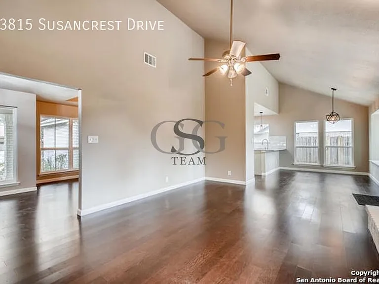 13815 Susancrest Dr — Photo 4
