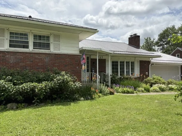 727 W Gore Rd, Erie, PA 16509