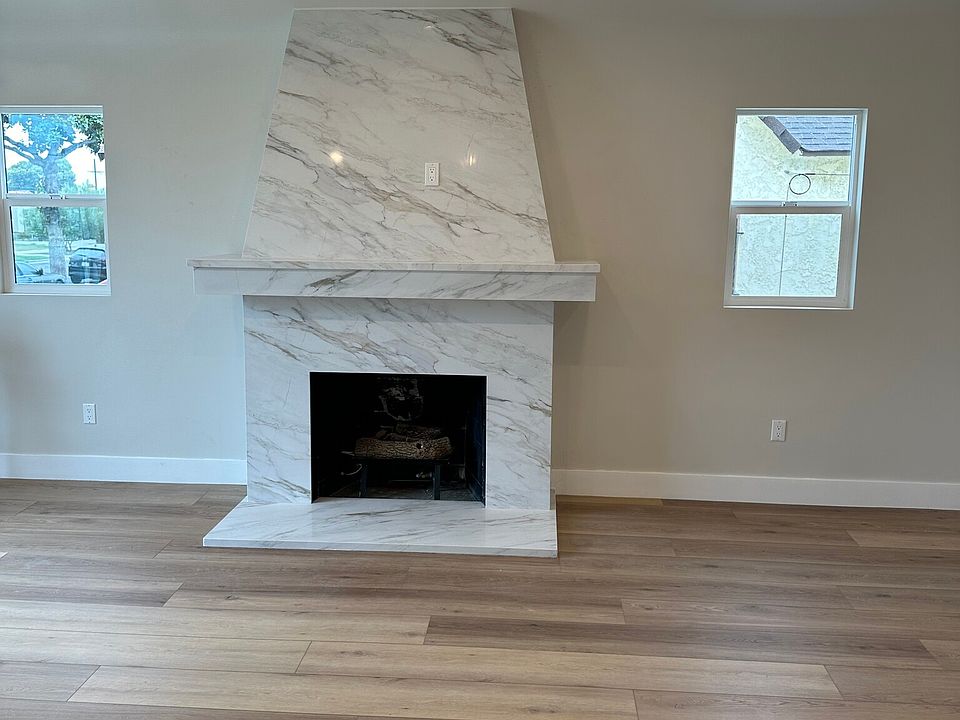 1st image of 7718 S Denker Ave