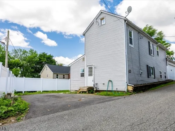 325 Taylor Alley, Phillipsburg Town, NJ 08865