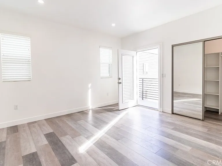 1820 Thurman Ave #1818-1/2 — Photo 8