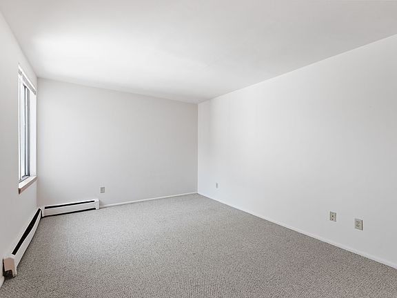 4th image of 825 N 22nd St #209