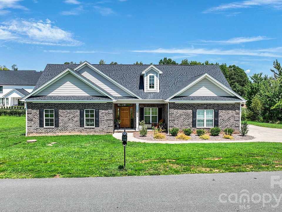 1st image of 3013 Isle Ln