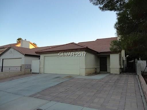 2nd image of 527 Battle Mountain Dr #0