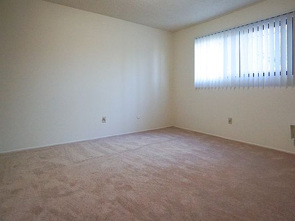 5th image of 1263 Pennsylvania Ave APT 3