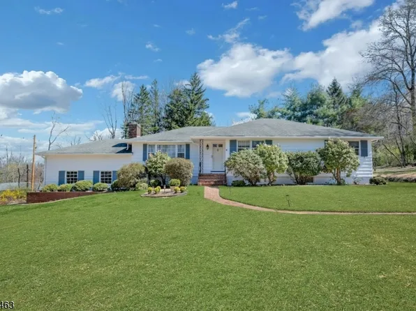 55 Carlton Rd, Long Hill Twp., NJ 07946