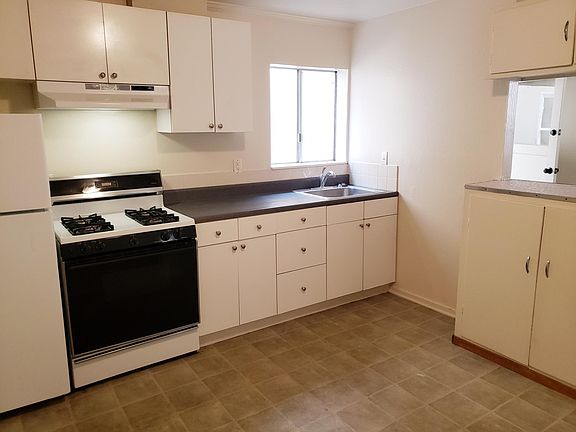 5th image of 42 Vale St #A