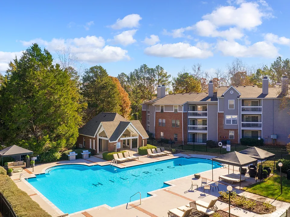 HillRock Estates