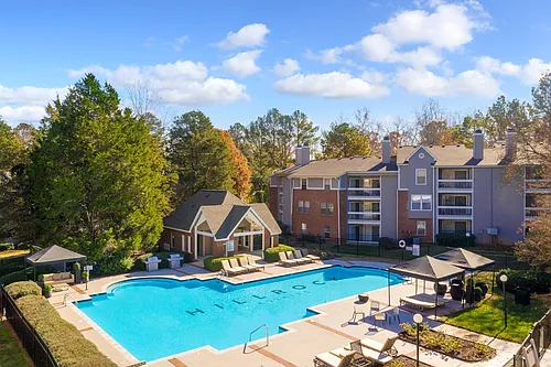 HillRock Estates Photo 1