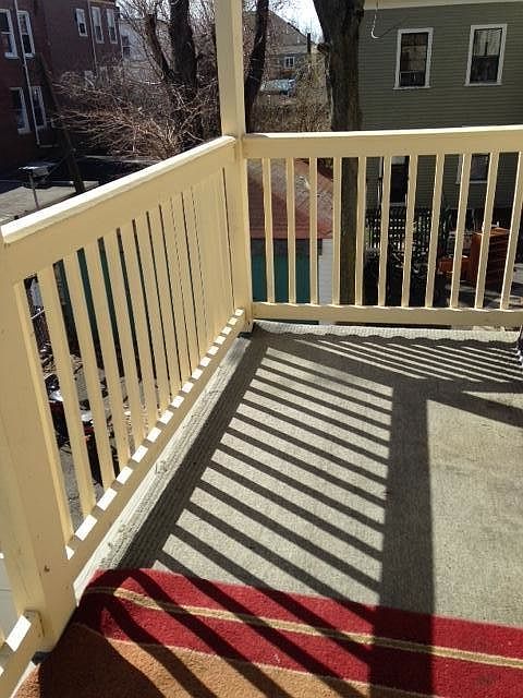 2nd image of 8 Knapp St APT 3