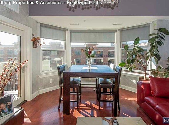 4th image of 20 Avenue At Port Imperial APT 510