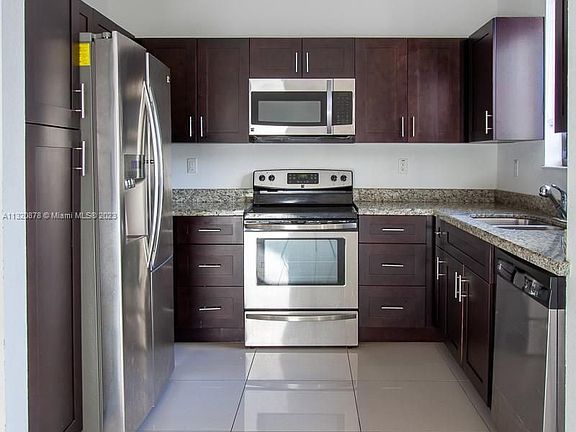 5th image of 13140 SW 127th Ct