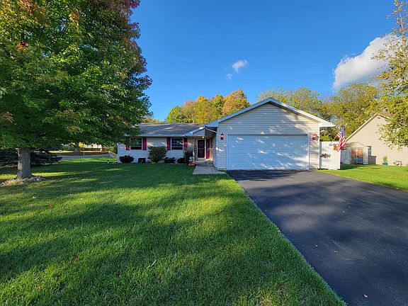 2nd image of W3792 N Deer Dr