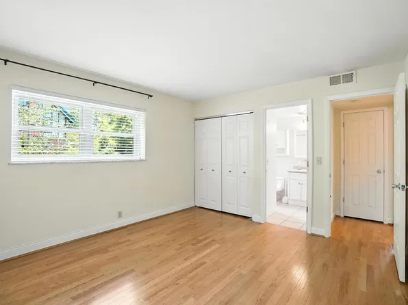 2270 Madison Rd Unit 1B, Cincinnati, OH 45208