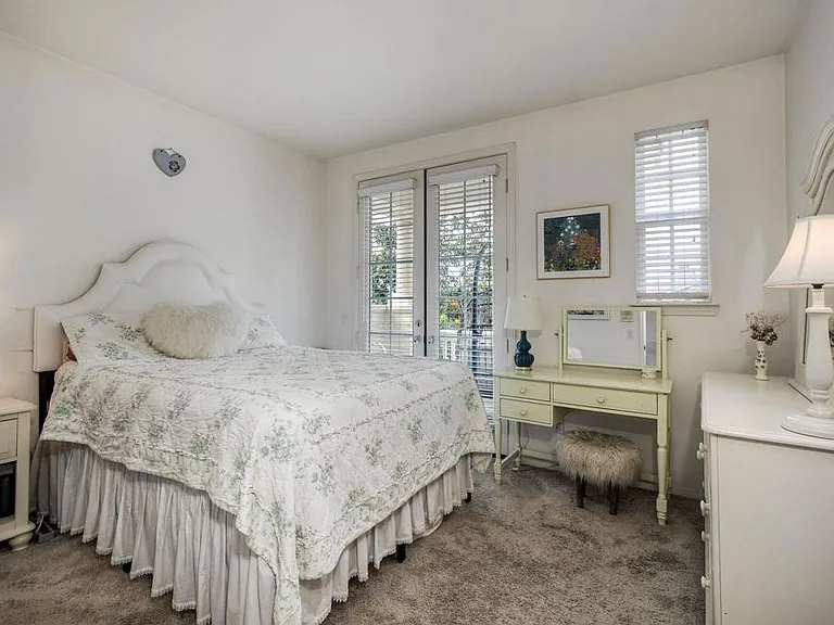 688 Cypress Hills Dr — Photo 20