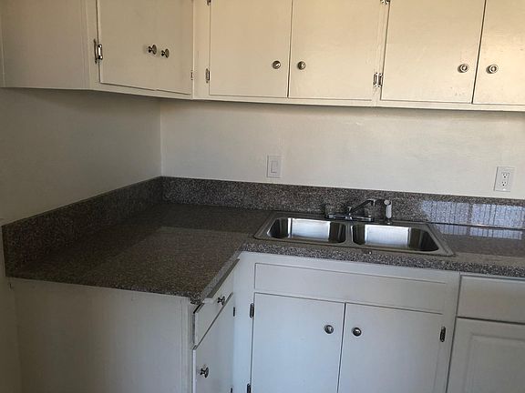 5th image of 14949 Vanowen St APT 12