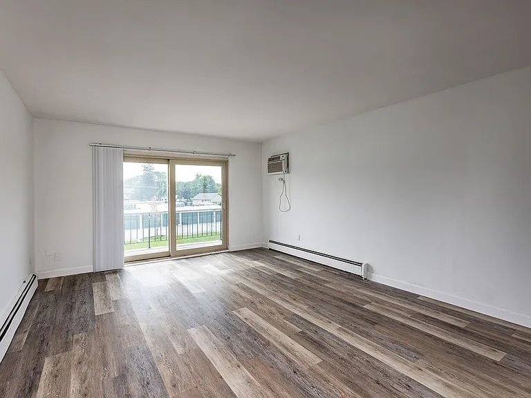 Residence At 249 — Photo 8