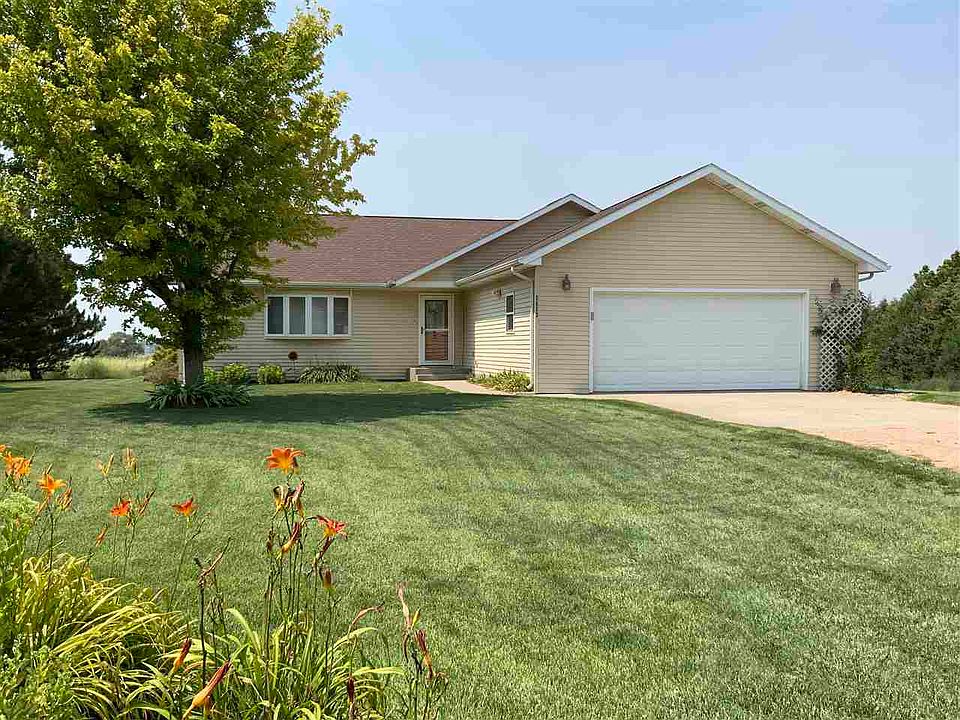 1st image of 3622 N Meadowlark Ln