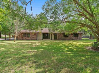 8324 Lebeau Rd, Livonia, LA 70755