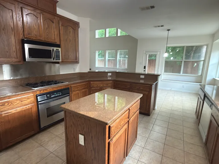 4761 Avocet Dr — Photo 10