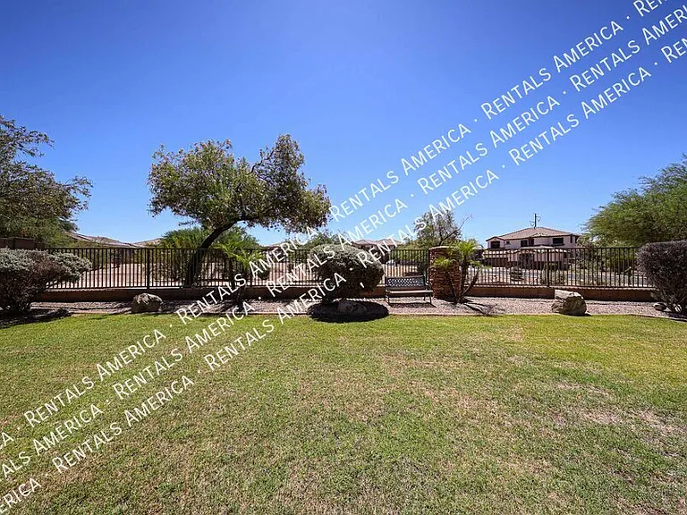 16869 S 30th Ave — Photo 43