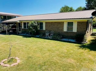 1906 Hamilton Ave, Mena, AR 71953