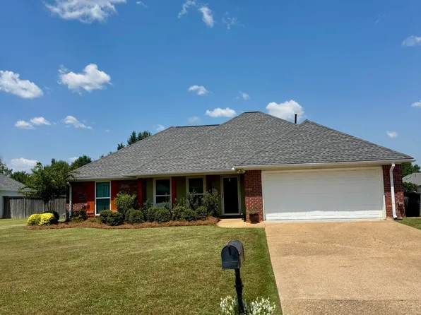 109 Evergreen Way, Flowood, MS 39232