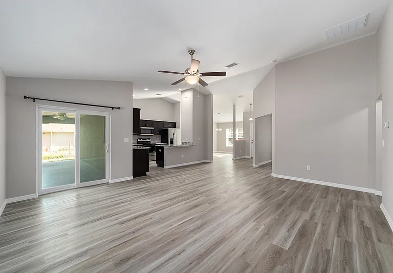 10152 SW 188th Cir — Photo 11