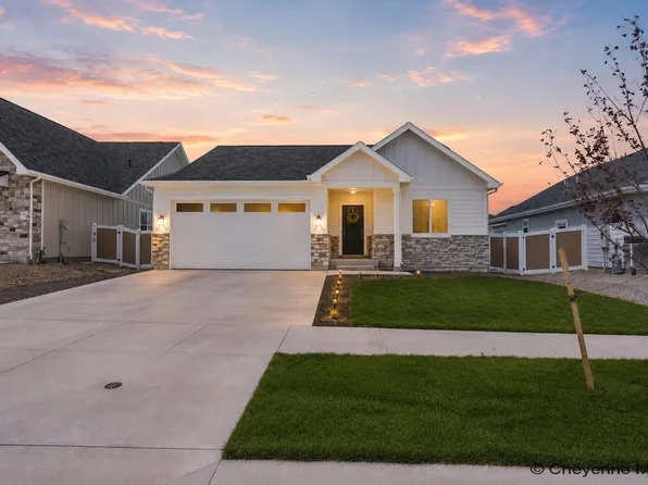 2306 Ledoux Dr, Cheyenne, WY 82007