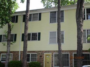 2810 Carriage Dr APT B, Winston Salem, NC 27106