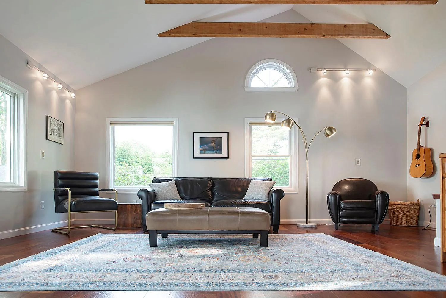 2 bed, 1600 sqft, $3,300 — Photo 4