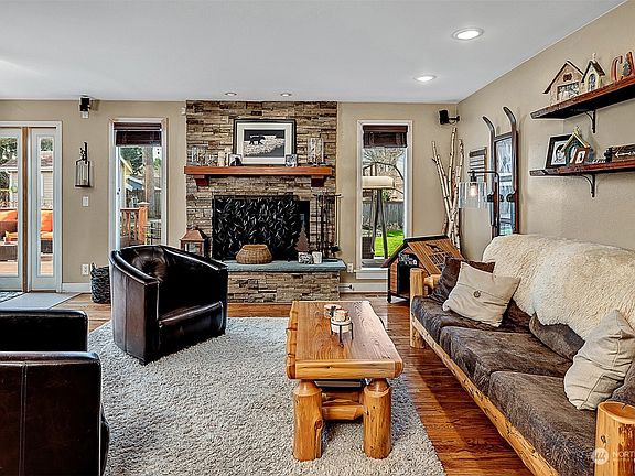 4th image of 13133 84th Avenue NE