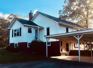 8991 Jefferson St, Commerce, GA 30529