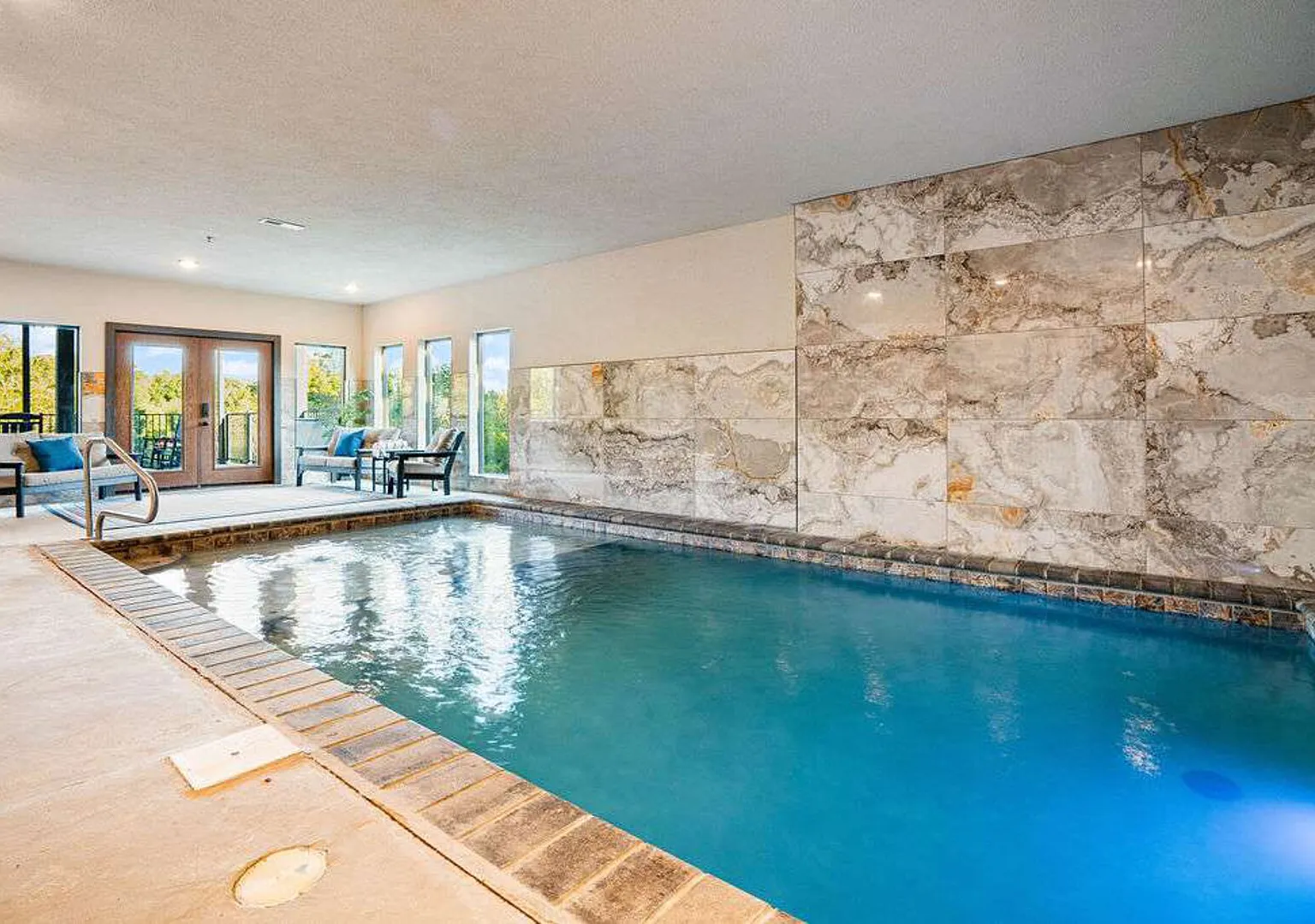 Heated Pool-Mtn View-Game Loft-Waterpark-Sleeps 20 — Photo 1