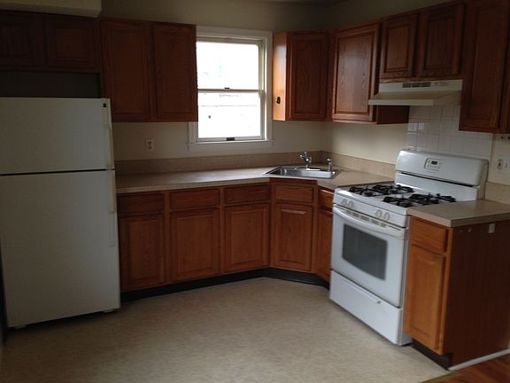 3rd image of 567 Kearney Ave #2