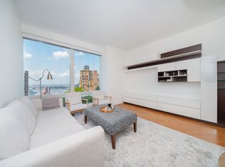 25 Columbus Cir #53F, New York, NY 10019