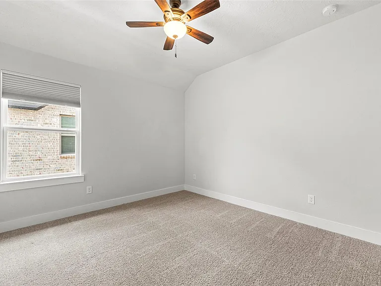 1707 McCrae Hill Ct — Photo 22