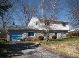 208 Ameda Dr, York, PA 17407
