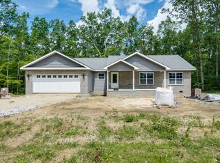 415 Blackfoot Dr, Crossville, TN 38572
