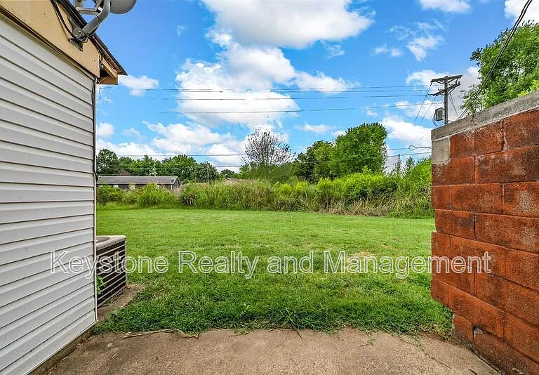 1070 Pembroke Oak Grove Rd #27 — Photo 13
